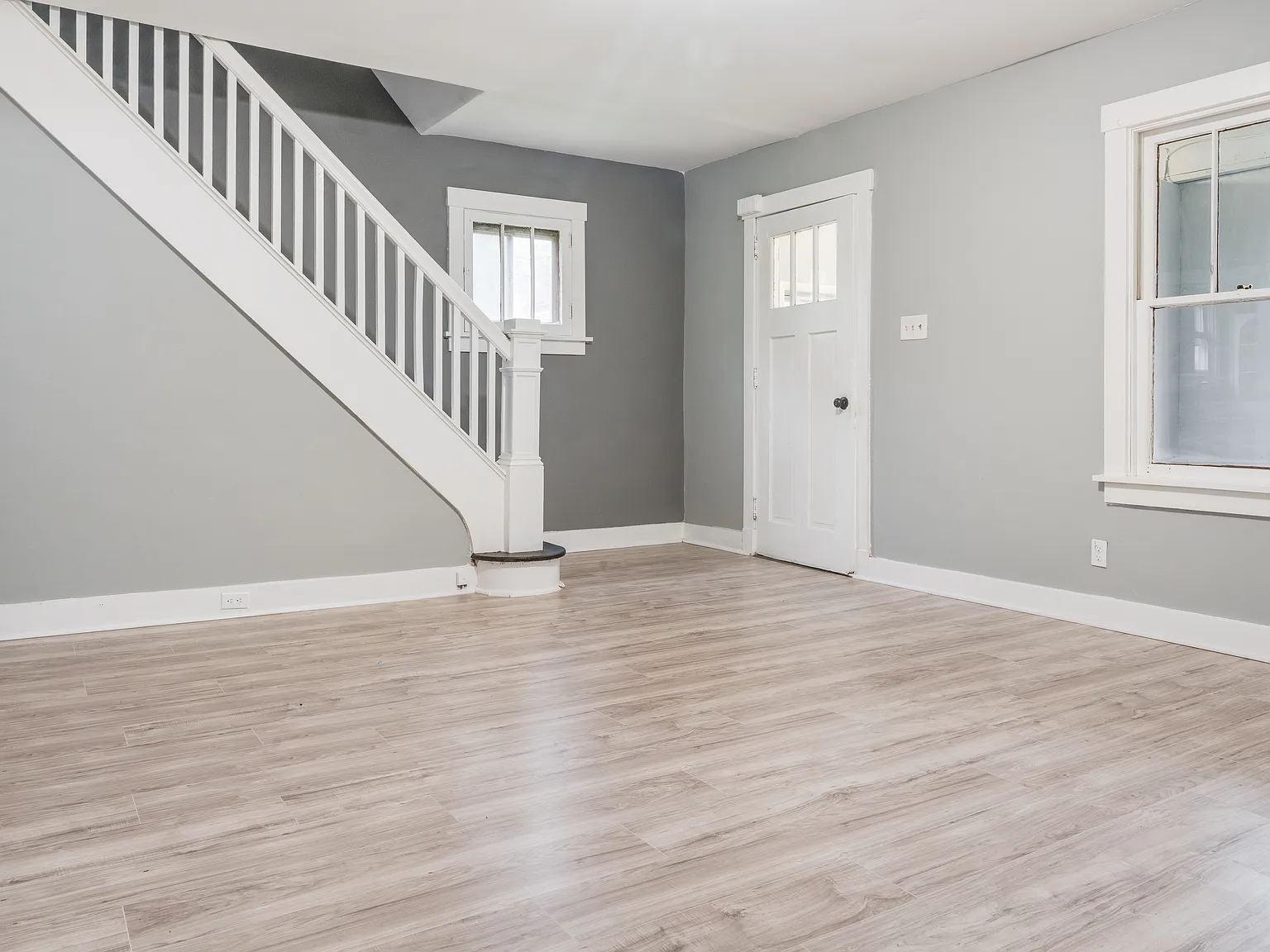 4 bed, 1620 sqft, $1,800 — Photo 3