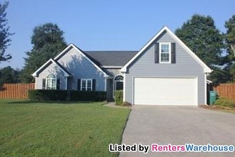1st image of 520 Ashton Manor Dr