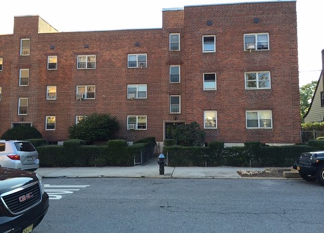 1st image of 4218 201st St #G6