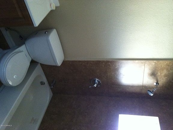 5th image of 1108 W Harvest St