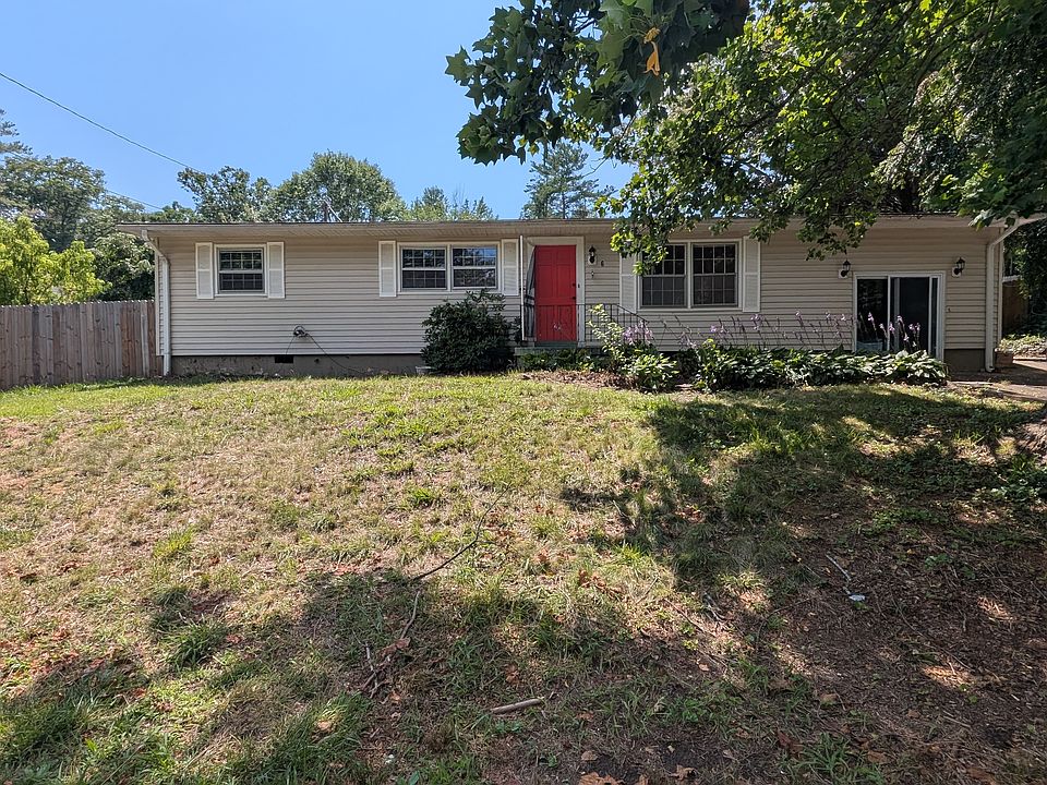 1st image of 6 Greenbriar Rd