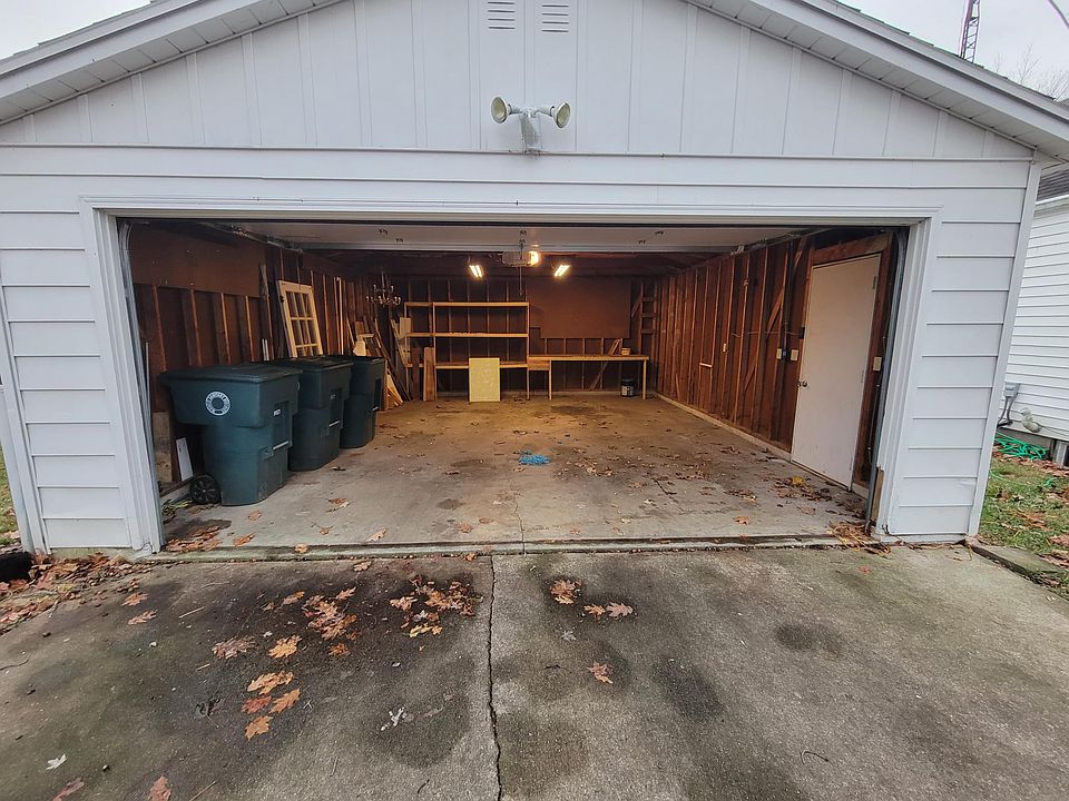 1st image of 406 S Normandy Dr