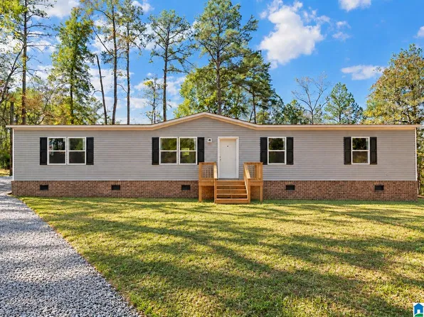 304 Foster Cove Dr, Lineville, AL 36266
