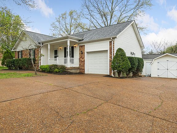 2nd image of 5800 Labrador Ln