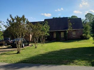 563 Scruggs Rd, Sumrall, MS 39482