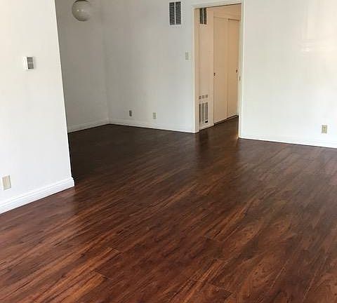 4th image of 950 S Sierra Bonita Ave #2B