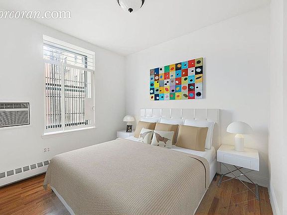 4th image of 2460-C Adam C Powell Blvd Unit 38