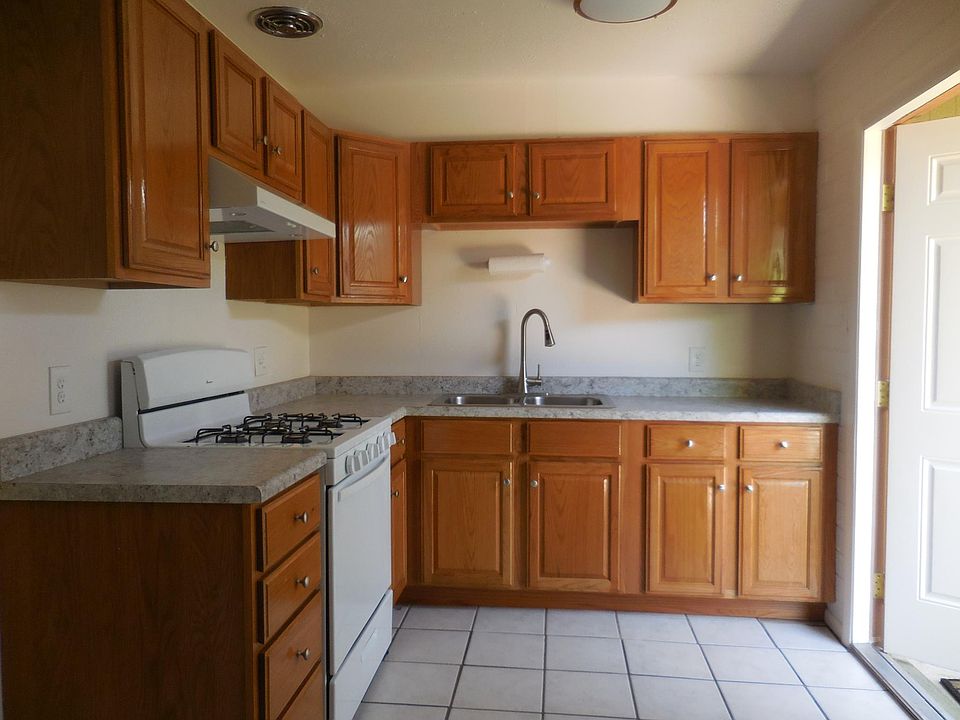 1st image of 1200 E Spence Ave APT 9