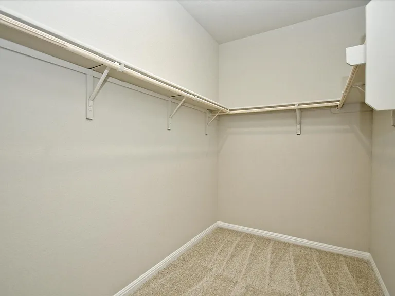 413 Rainmaker Ln — Photo 19