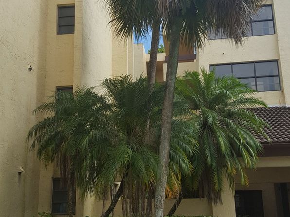 8820 SW 123rd Ct APT L401