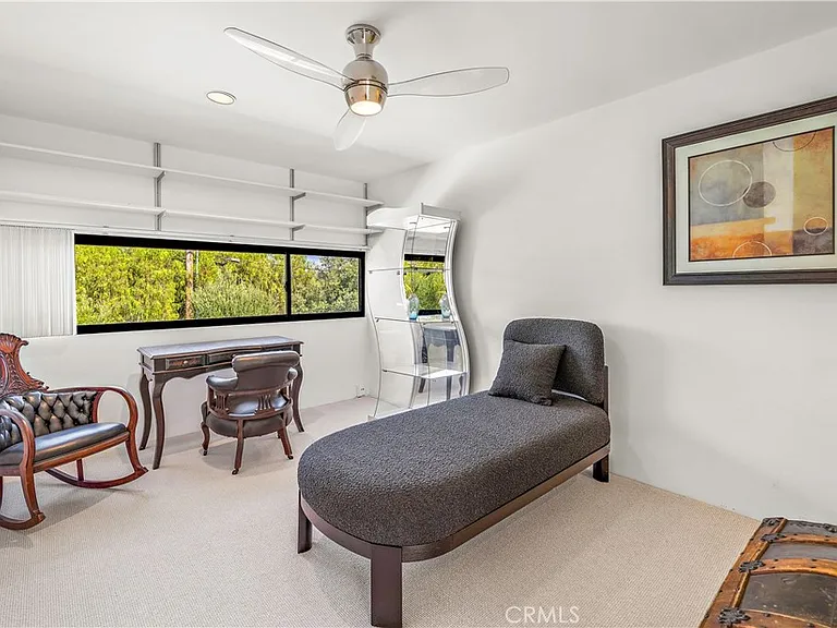 3028 Overhill Dr — Photo 23