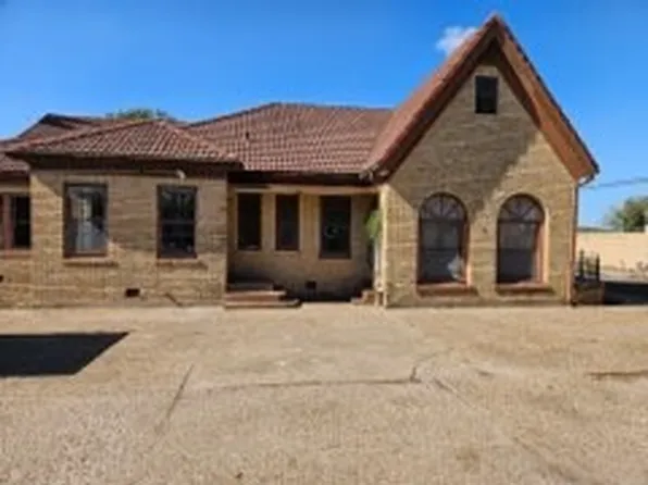 12127 Railroad Ave, Sinton, TX 78387