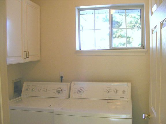 4th image of 1203 24th Avenue Ct #9