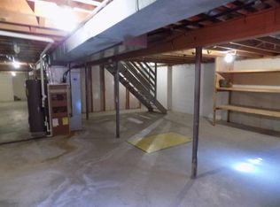 522 NE 9th St, Ankeny, IA 50021