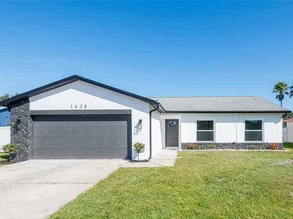 1428 Foxboro Dr, Brandon, FL 33511