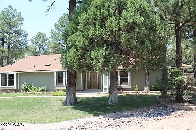 3 bed, 2184 sqft, $2,850 — Photo 2