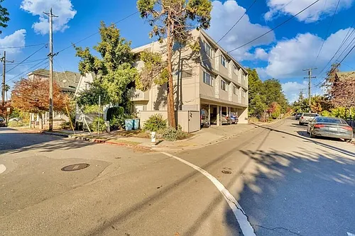 2511 Prince St Photo 1
