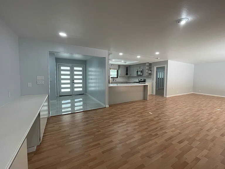 11040 Eastbrook Ave — Photo 11