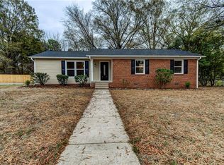 207 Aloha Dr, Graham, NC 27253