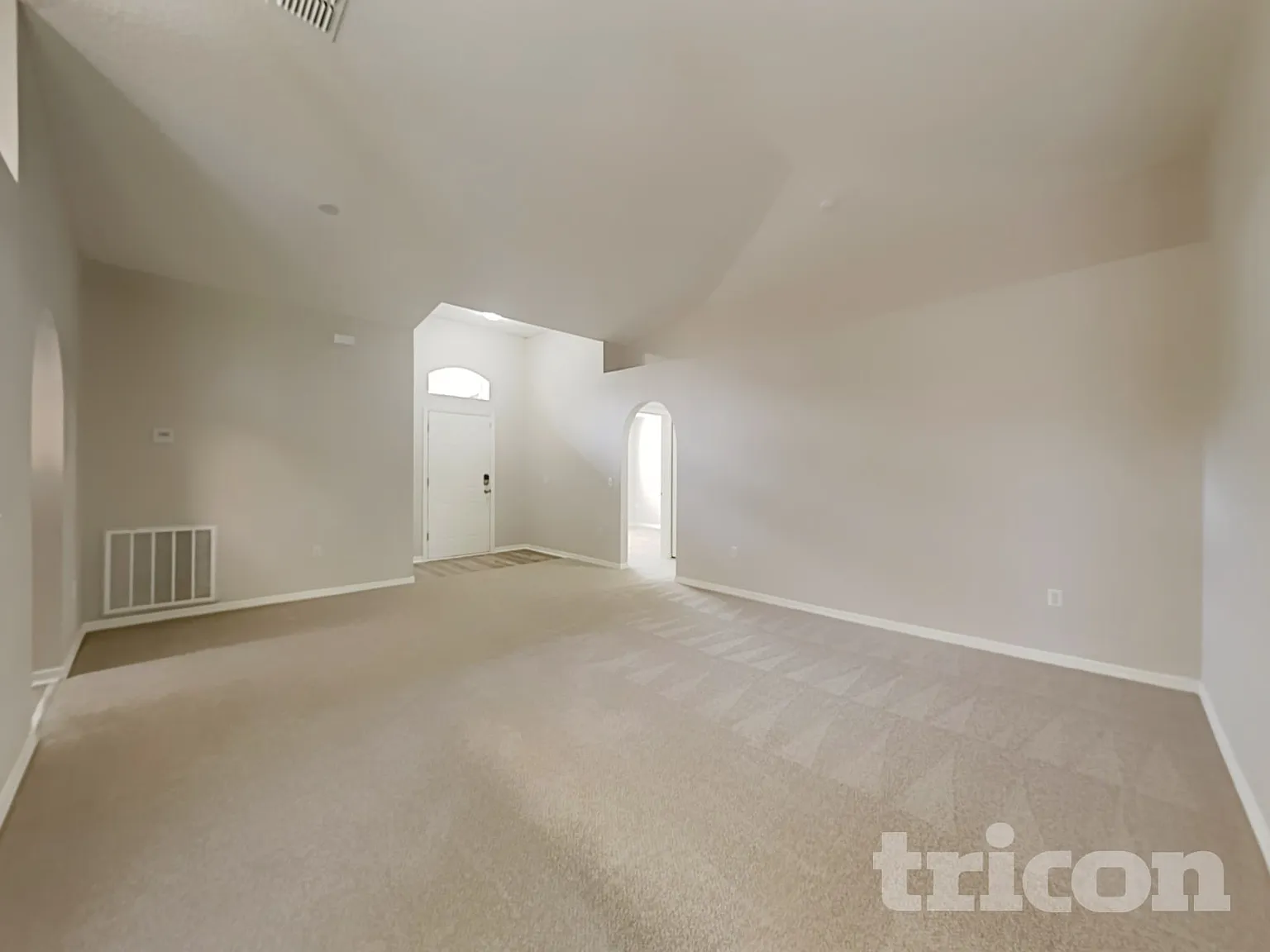 8908 Merseyside Avenue Jacksonville FL — Photo 4