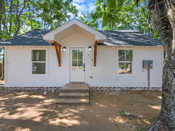 110 Blocker St, Bridgeport, TX 76426