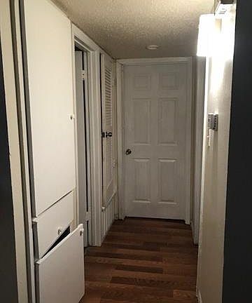 5th image of 3210 Northeast Dr