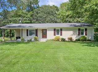 53 W Prospect Rd, Fayetteville, TN 37334