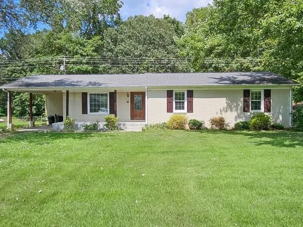 53 W Prospect Rd, Fayetteville, TN 37334