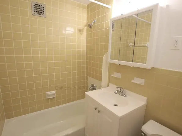 868 West End Avenue image 9 of 9