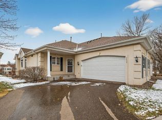 7933 Victoria Curv, Saint Louis Park, MN 55426