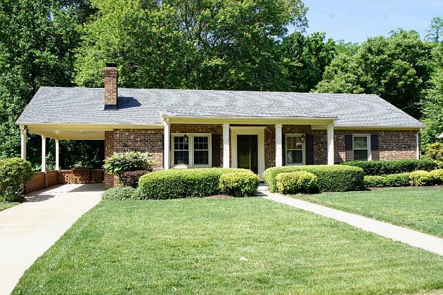 1st image of 131 Ginger Dr