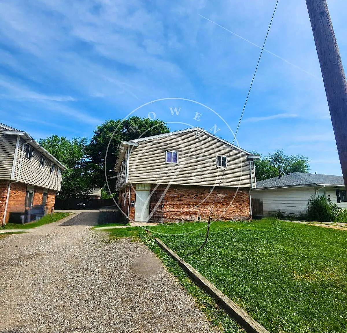 4 bed, 1.0 bath, 1250 sqft, $1,125 — Photo 1