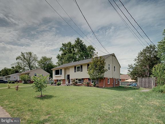 2nd image of 14627 Batavia Dr