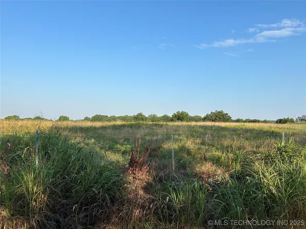Bryant Rd, Tahlequah, OK 74464