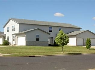 100 E Parkview St, Cottage Grove, WI 53527