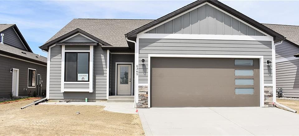 1st image of 6365 Southern Bluffs Ln