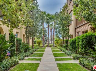 825 E Cassia Ln #E, Azusa, CA 91702