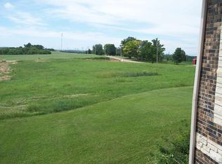 227 Acre St, Guttenberg, IA 52052