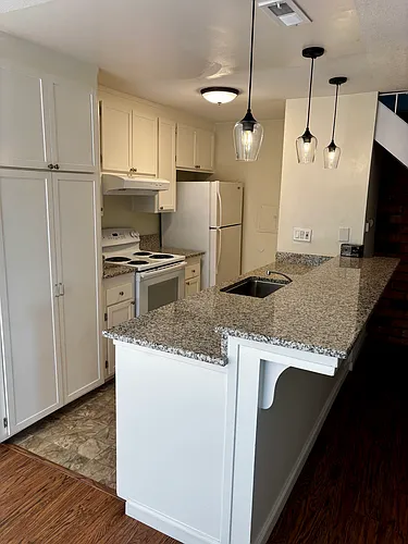 1331 Scossa Ave #3 Photo 1