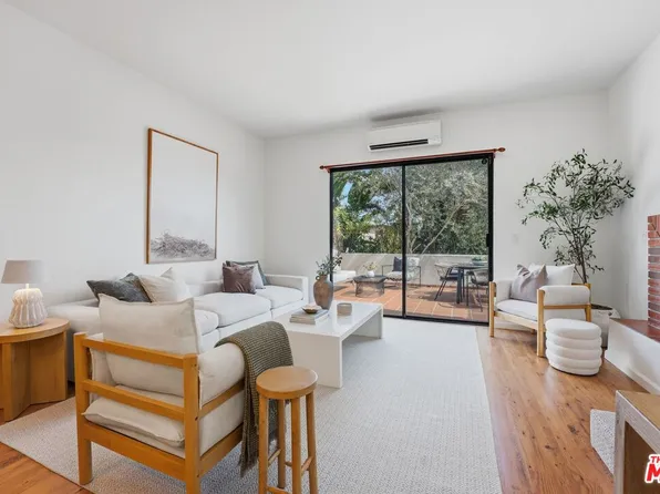 3665 Empire Dr APT 1, Los Angeles, CA 90034