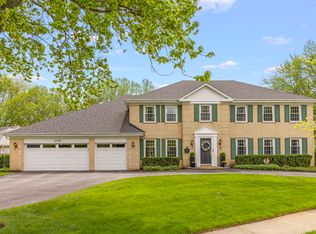 108 Dickinson Dr, Wheaton, IL 60189