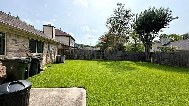 3214 Lakefield Way — Photo 23