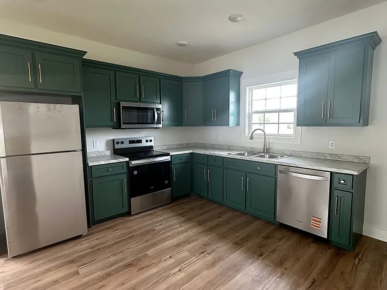 36 Walton Way — Photo 3
