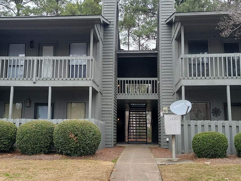 1st image of 1874 Tryon Dr Unit 8