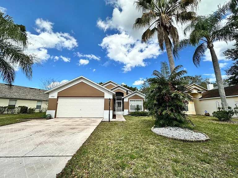 10903 Rushwood Way — Photo 3