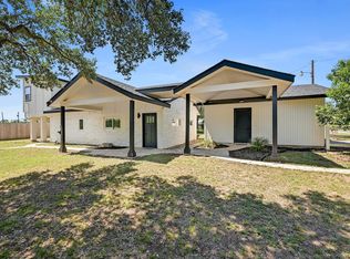 24701 Martin Ln, Spicewood, TX 78669