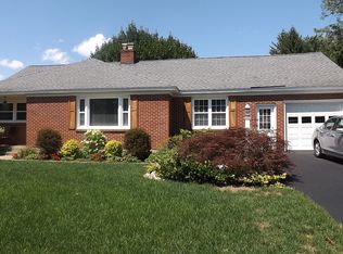 5 Malpass Rd, Albany, NY 12203