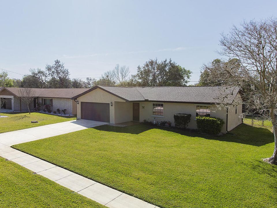 1st image of 674 Tumblebrook Dr