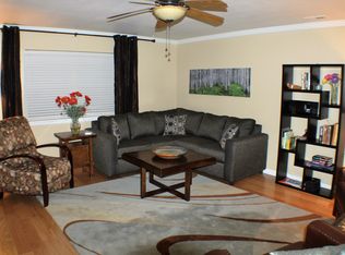 6945 Gayle Lyn Ln, Colorado Springs, CO 80919
