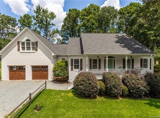 817 Carmona Ct, Matthews, NC 28104